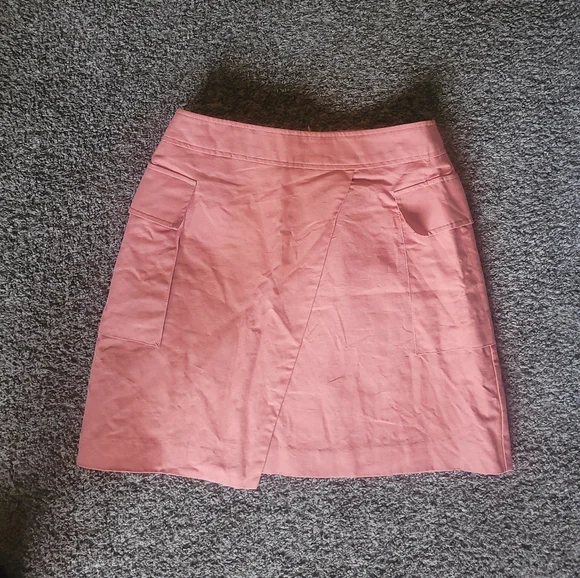 NWOT Banana Republic Factory wrap mini skirt in pink amaretti size 6 - Picture 3 of 6